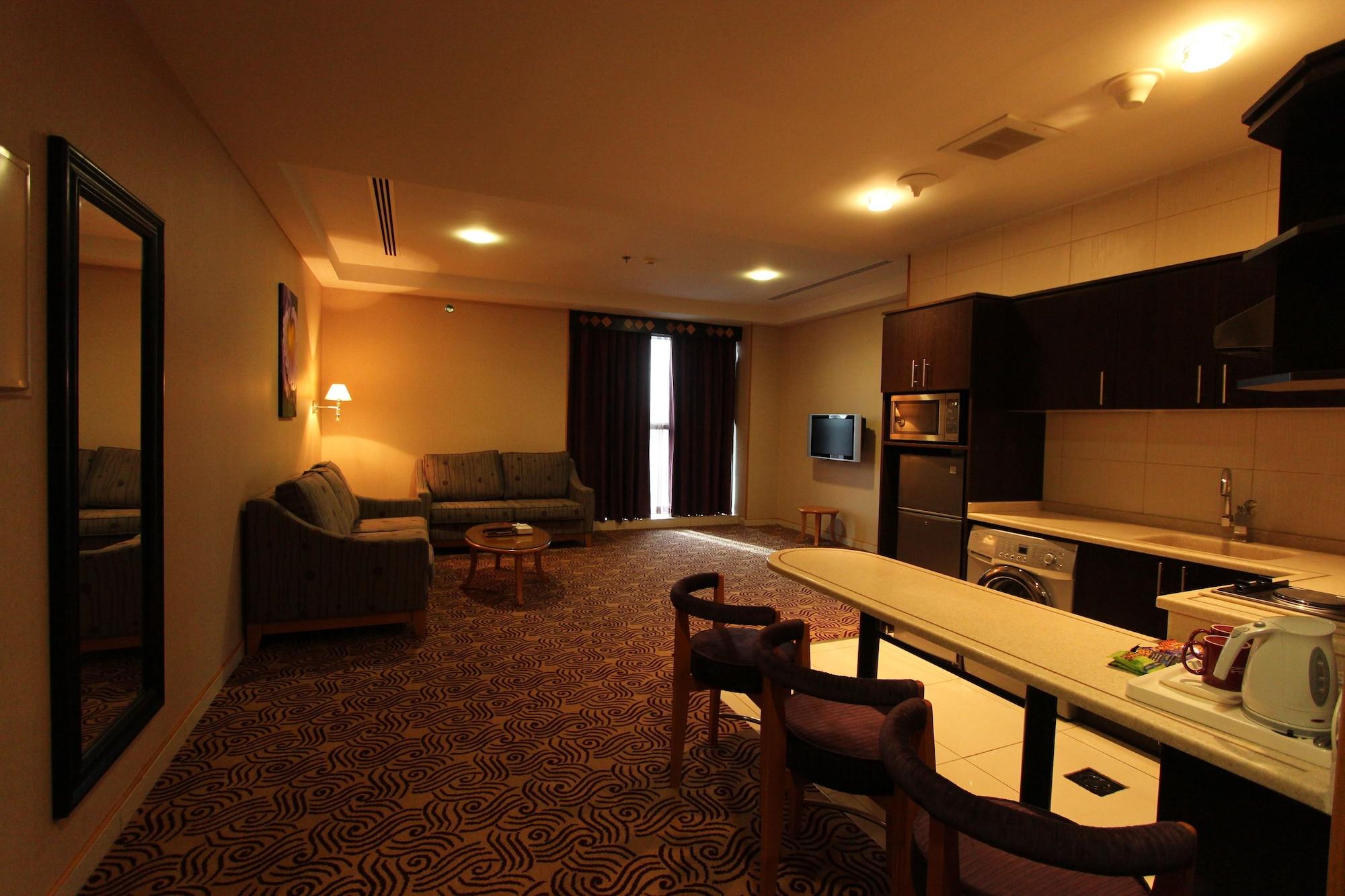 Awaliv International Hotel Ta'if Luaran gambar A typical apartment at the complex