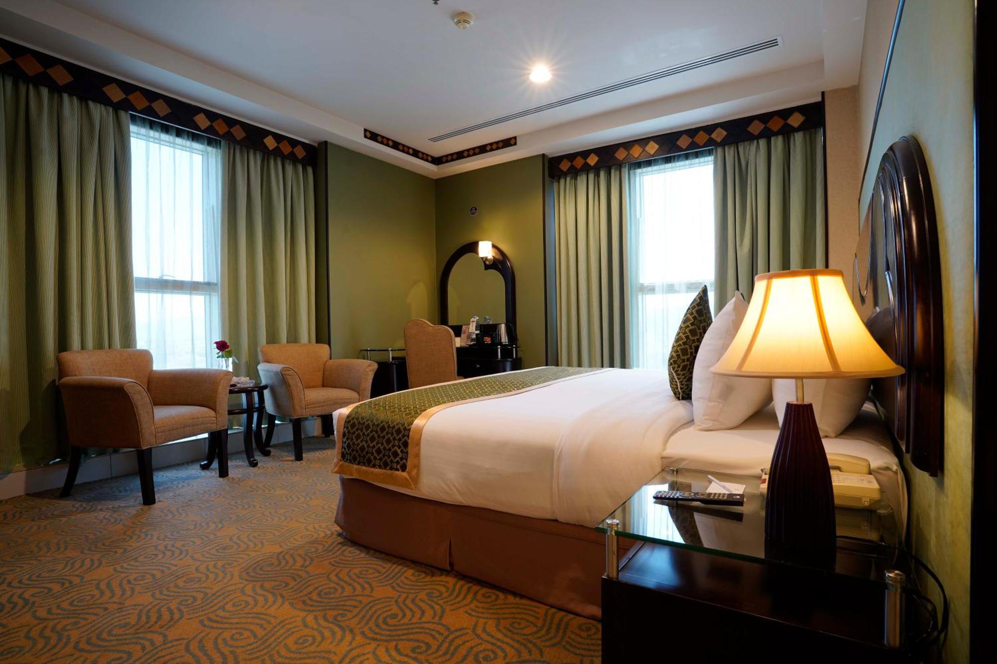 Awaliv International Hotel Ta'if Bilik gambar A bedroom at the hotel