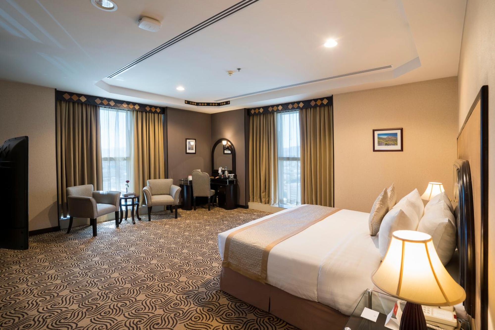Awaliv International Hotel Ta'if Bilik gambar A room at the hotel