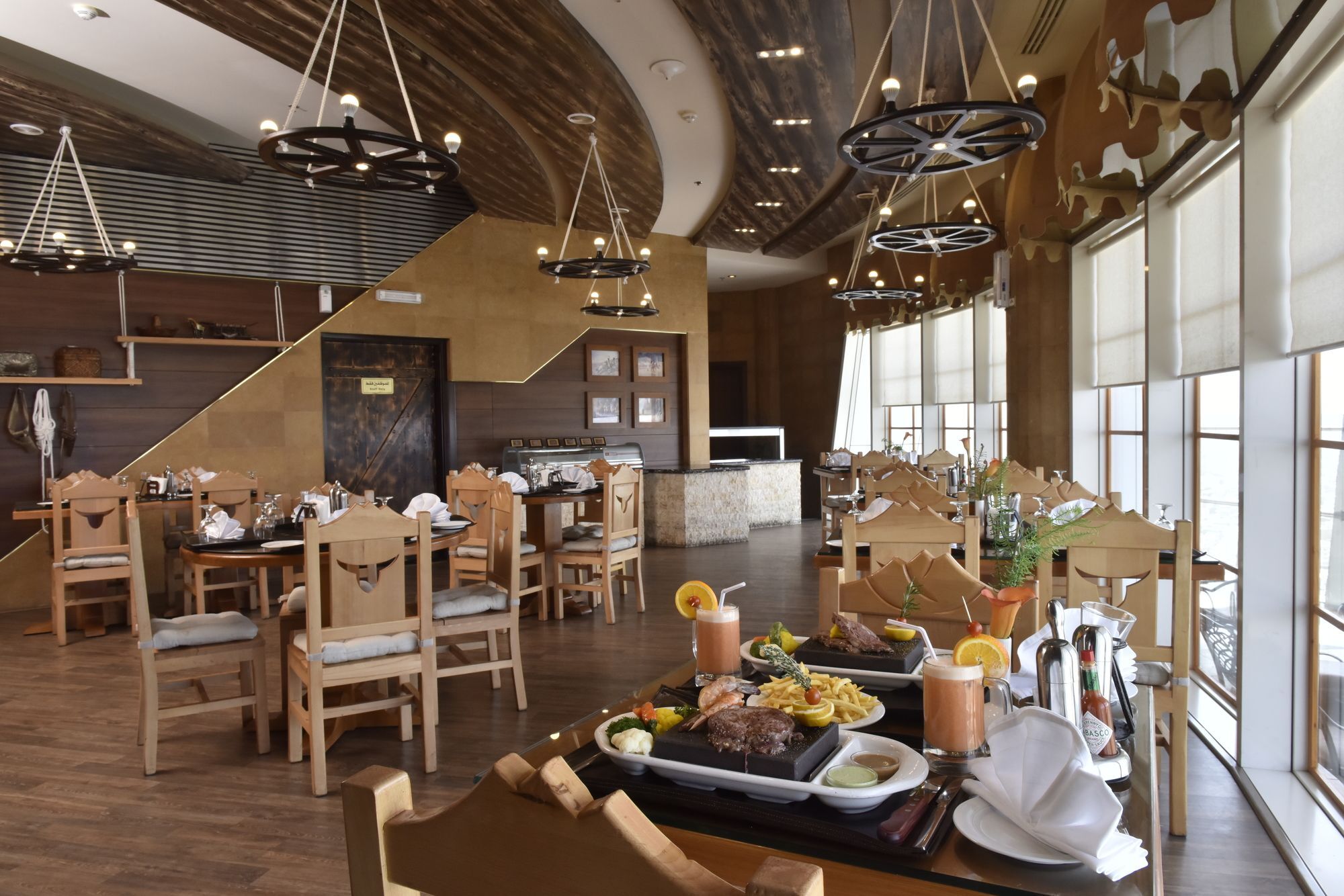 Awaliv International Hotel Ta'if Luaran gambar The restaurant